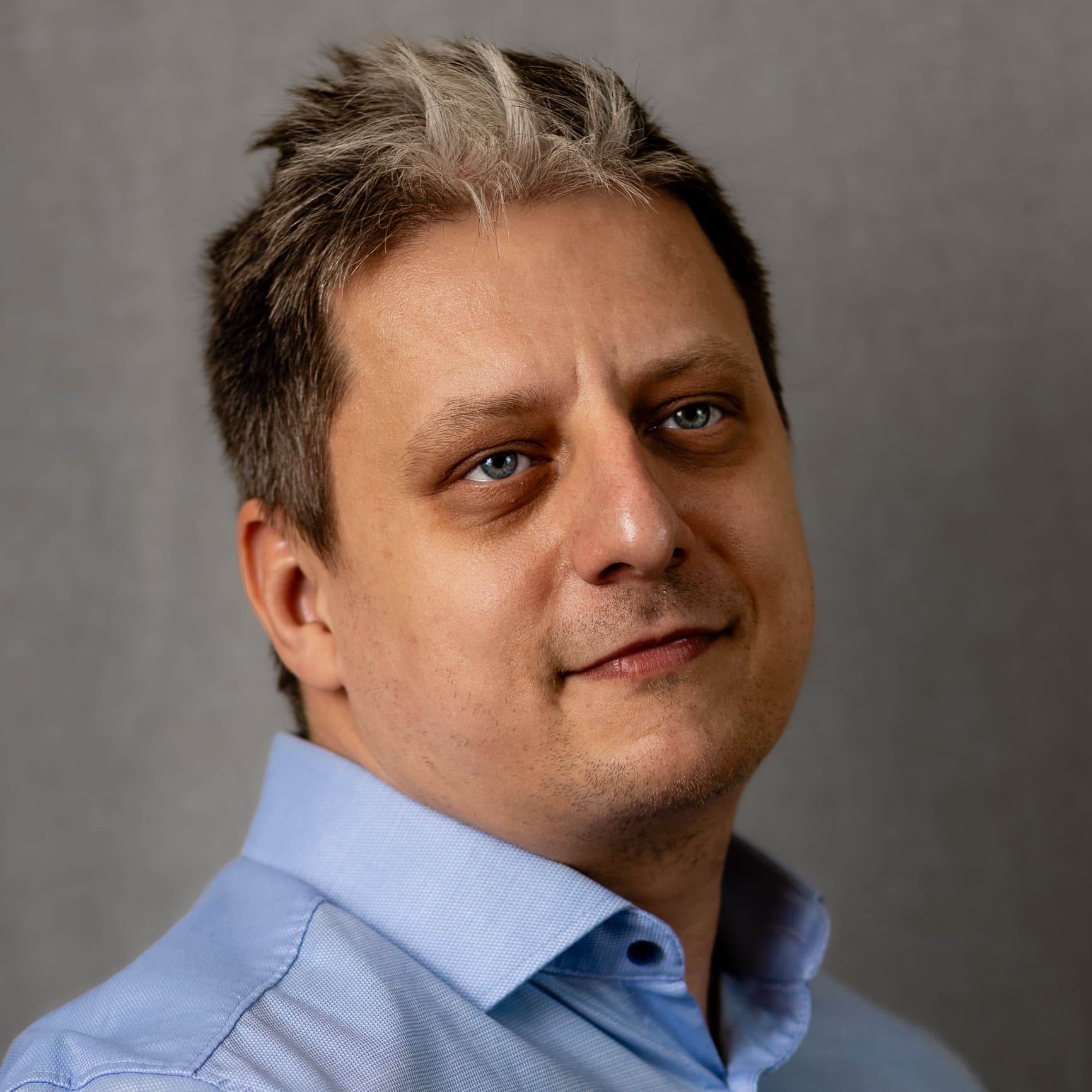 Száraz Gergő 